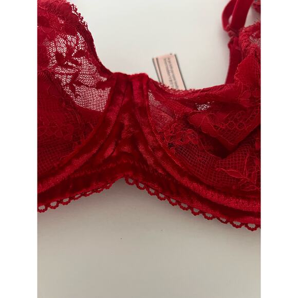Victoria's Secret Women's Dream Angels Push Up Bra without Padding Red Size 34D - Picture 4 of 13
